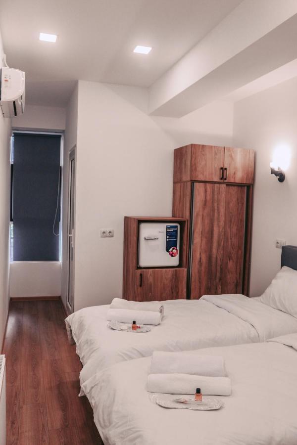 Apple Cozy Hotel Tbilisi Eksteriør bilde